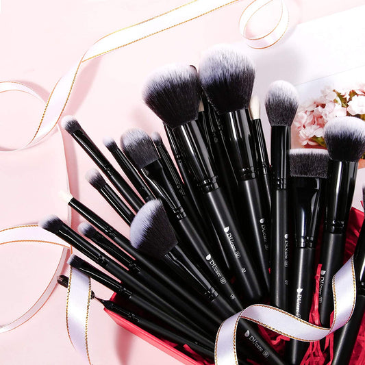 27-Piece Professional Makeup Brush Set - Premium Synthetic Kabuki Brushes for Foundation, Blending, Face Powder, Blush, Concealers, and Eye Shadows